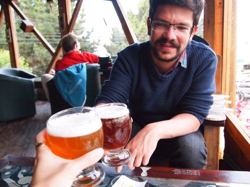 Sharing a beer at Borges y Alvarez, El Calafate